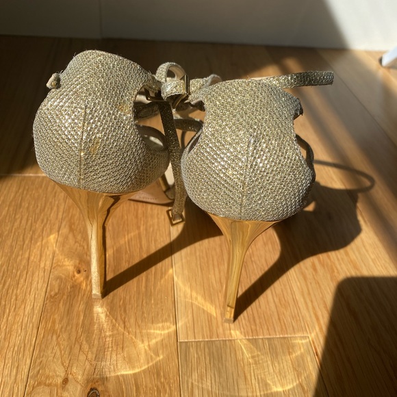 Jimmy choo lang gold glitter sandals. Size 39.5. Worn twice. - Picture 3 of 5